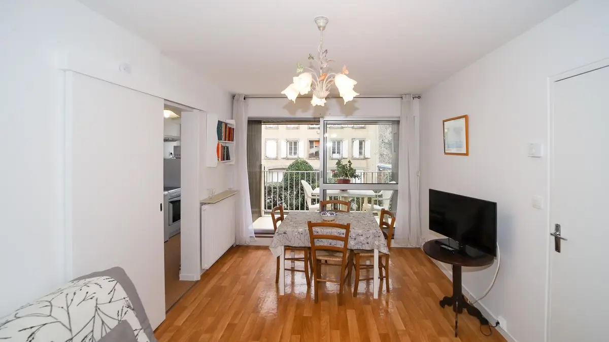H7201-le-commodore-granville-5