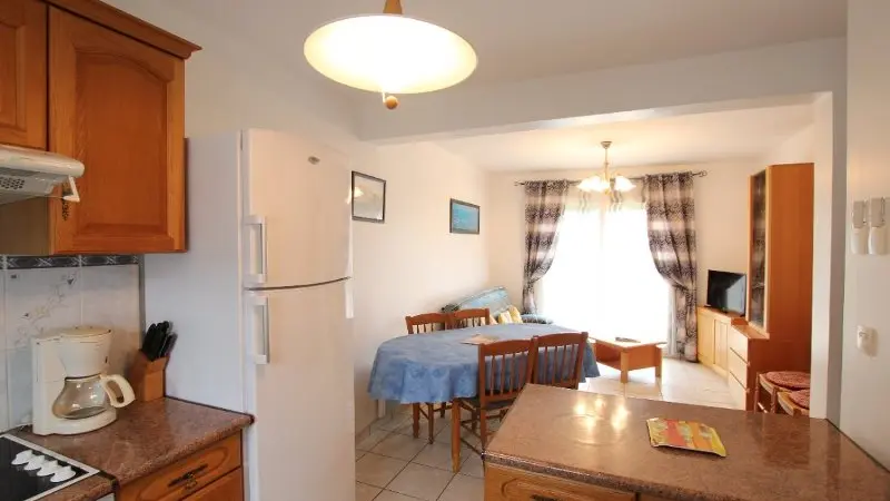 H8197-saint-martin-de-brehal-6