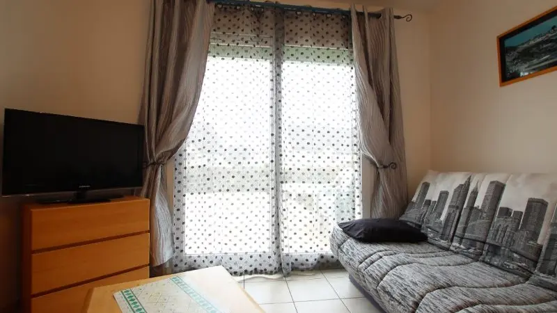 H8198-saint-martin-de-brehal-3