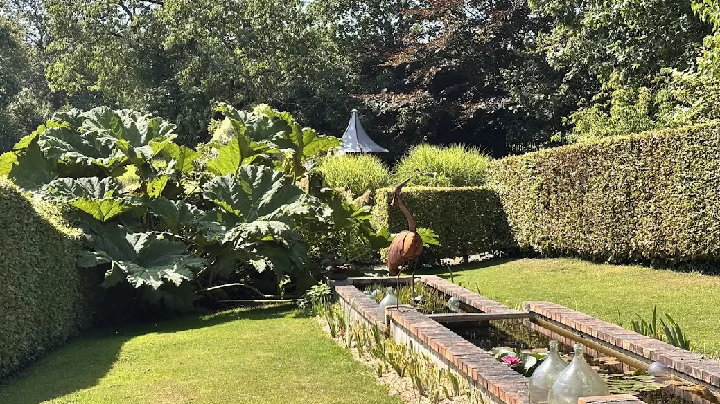 Isigny-le-Buat_Jardin_du_Cassel3