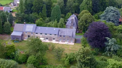 L'ensemble des Logis du Manoir vus du ciel