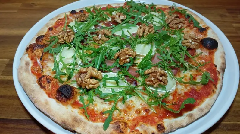 Pizzeria au grand large montmartin sur mer (9)