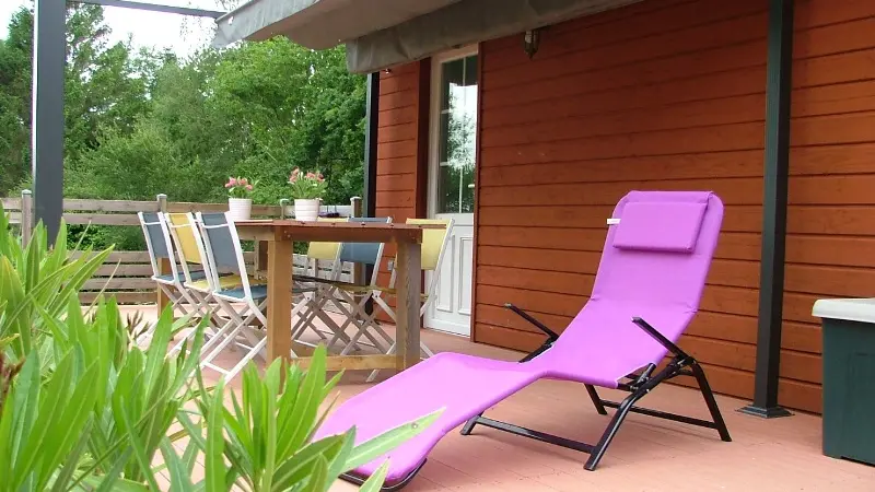 Saint-Pierre-Langers_Meublé Bastard_8 Terrasse plan serré