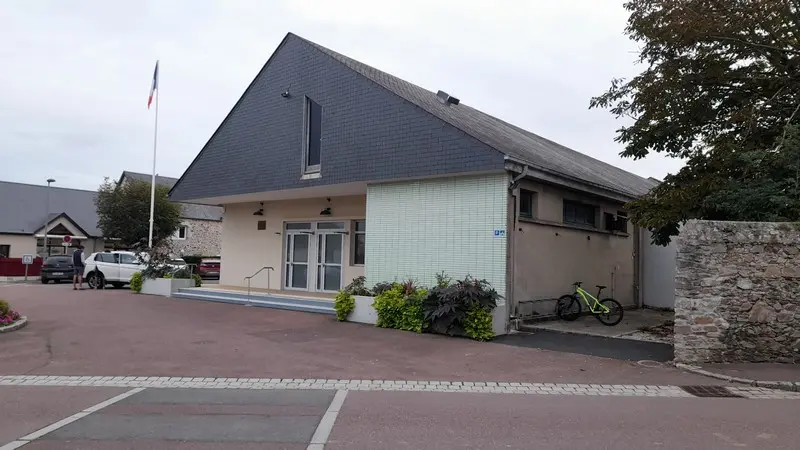 Salle des fêtes gouville sur mer (5)