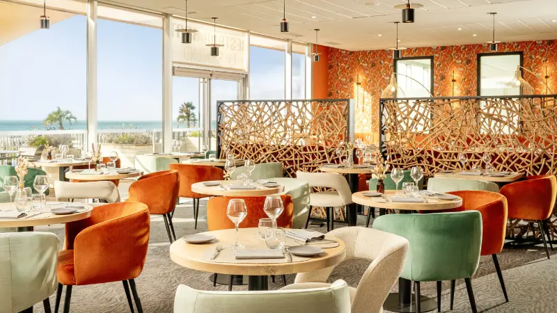 Design sans titre - o	Salle restaurant Le Sound Prévithal vue 1