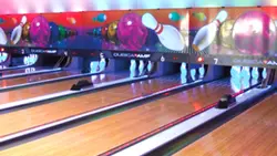 St Pierre de Coutances_ Bowling Le Yéti_4