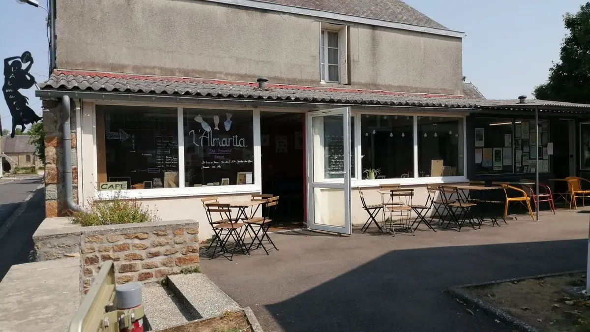 carolles-bar-associatif-almarita-5
