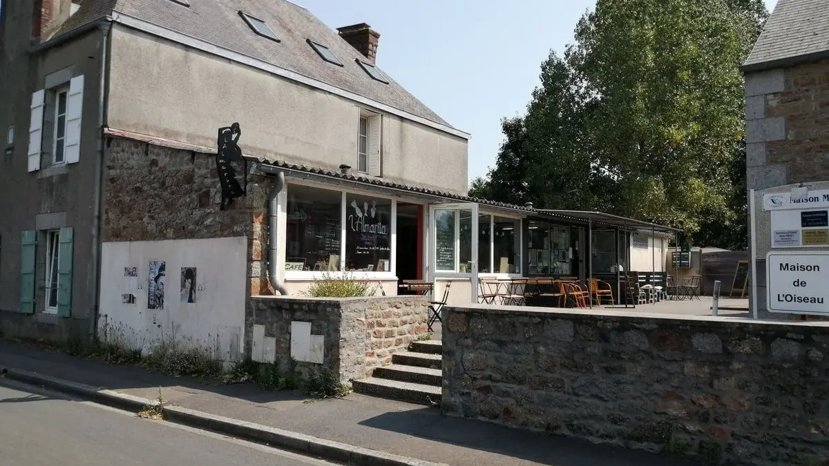 carolles-bar-associatif-almarita-1