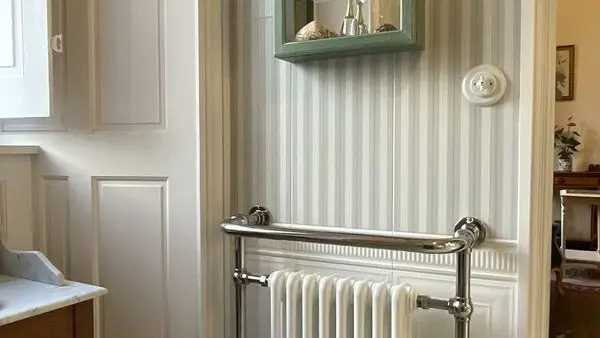 equilly-chambre-de-la-roseraie-6