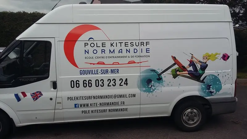 gouville-sur-mer-pole-kite-surf-normandie (6)