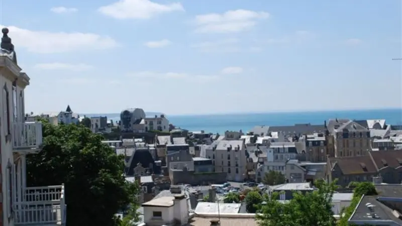 Meublé thématique balnéaire - Granville