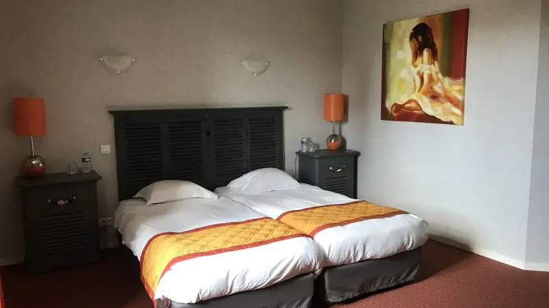 hotel-auberge-de-carolles-16