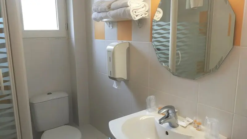 hotel-auberge-de-carolles-6