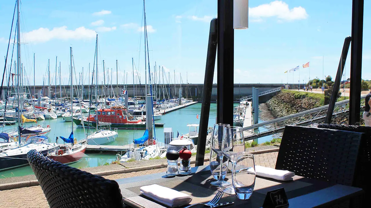 hotel-ibis-granville-port-de-plaisance-2