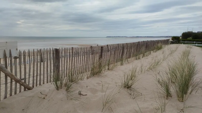 jullouville-meuble-les-dunes-6