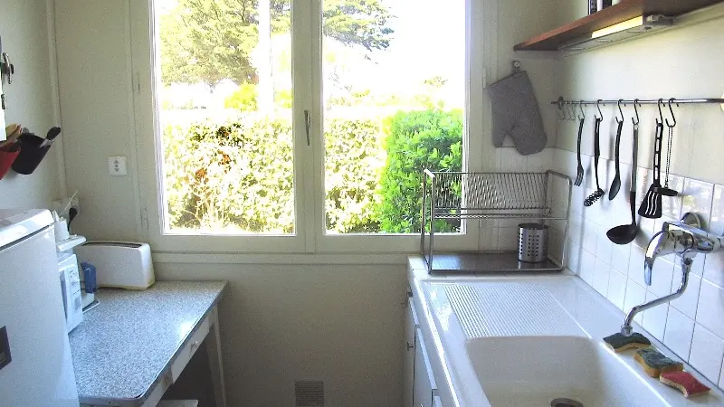 jullouville-meuble-tribord-4