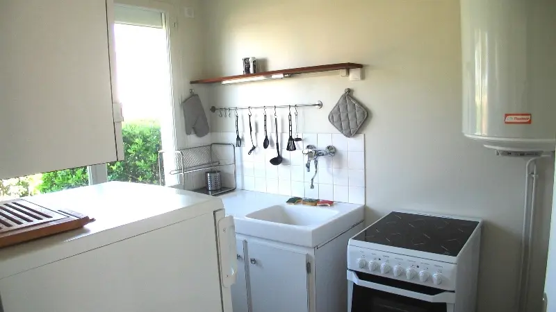 jullouville-meuble-tribord-5