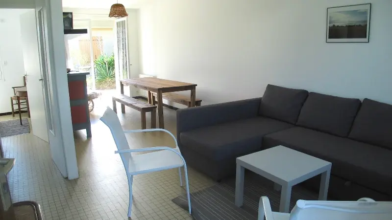 jullouville-meuble-tribord-2