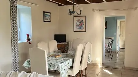 meuble-brehal-gite-randonneur-1