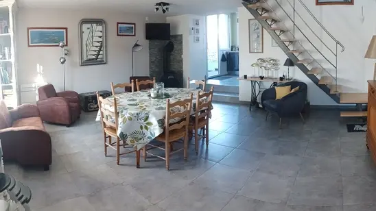 meuble-bricqueville-gite-vanlee-2