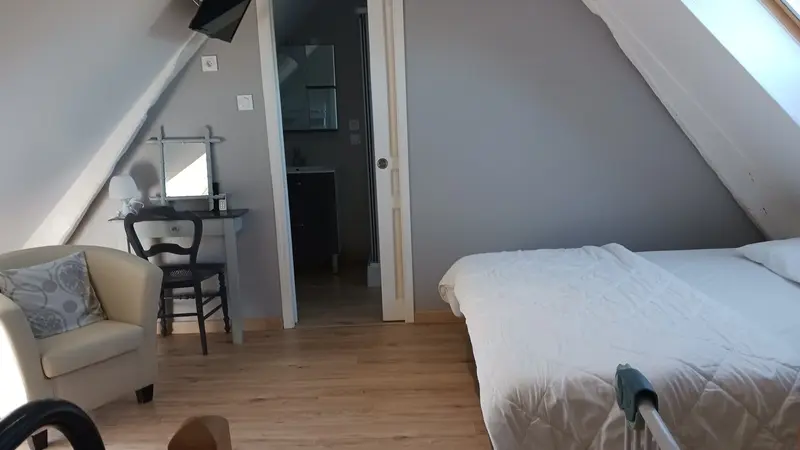 meuble-bricqueville-gite-vanlee-5