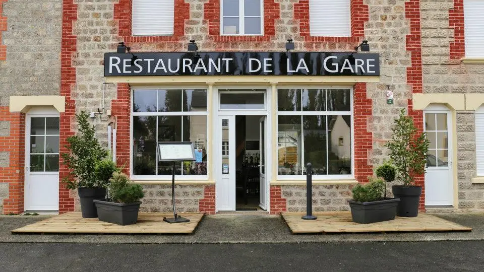 percy-en-normandie-restaurant-de-la-gare-1