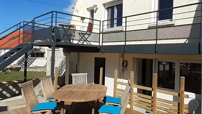 saint-martin-de-brehal-maison-la-lagune-0