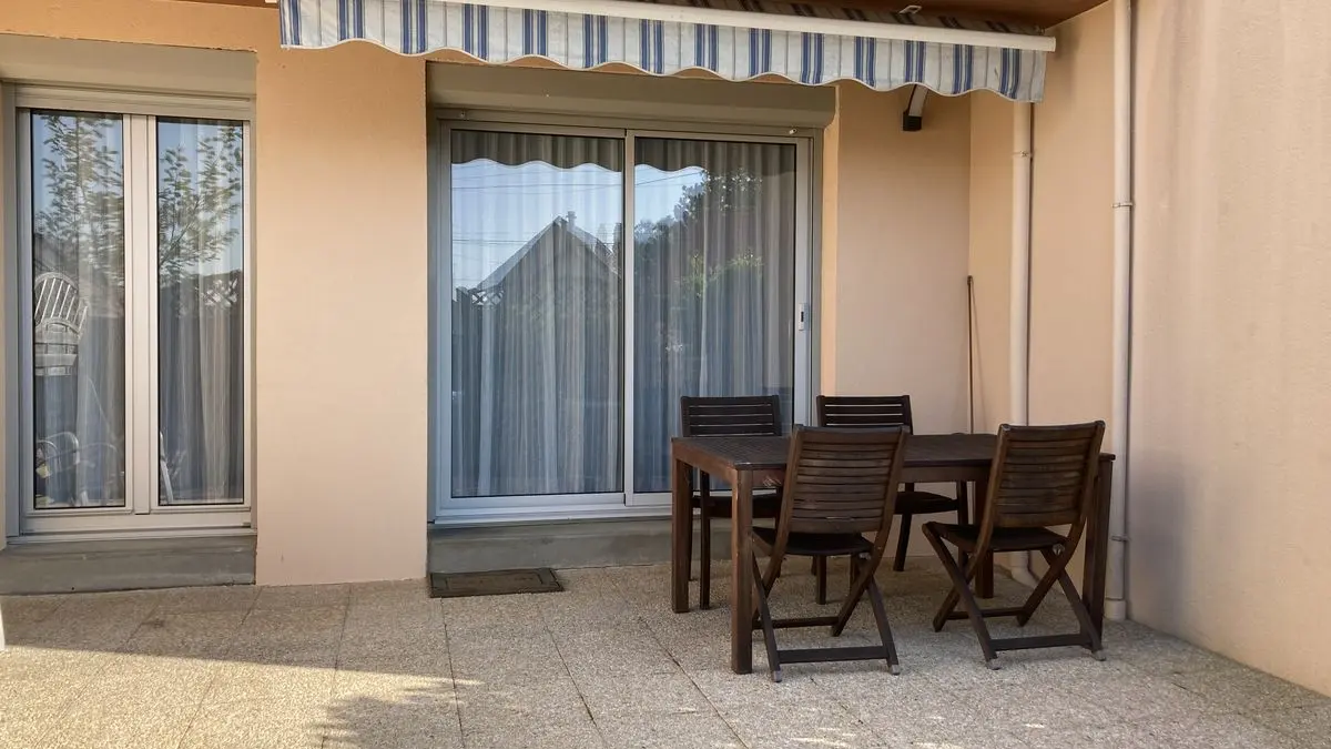 saint-martin-de-brehal-meuble-residence-du-soleil-1
