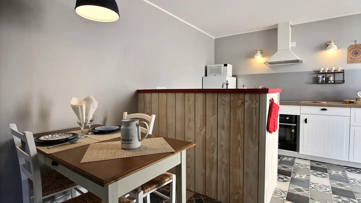 saint-pair-sur-mer-la-cabine-de-la-baie-2