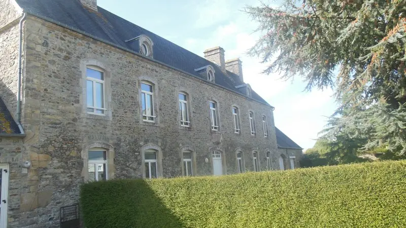 salle des fêtes de la rondehaye (1)