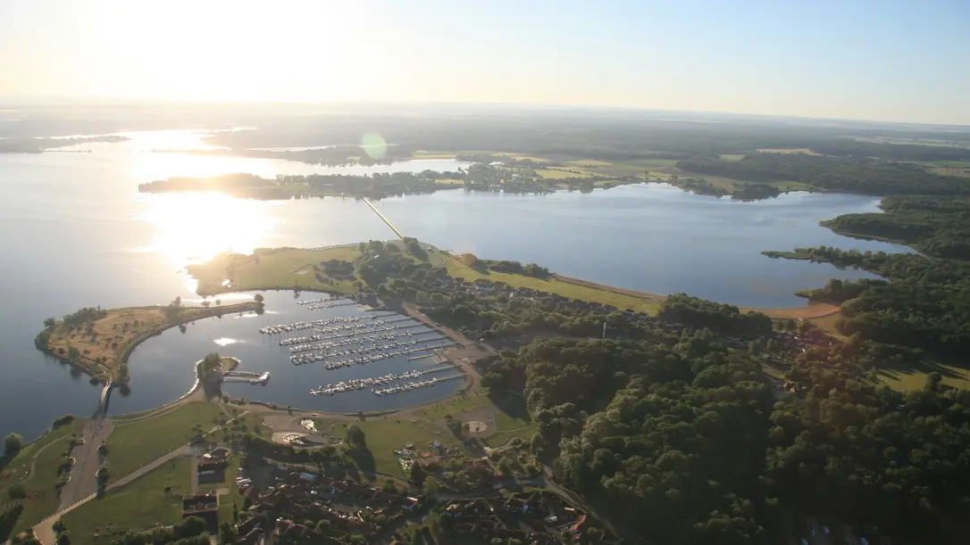 Vue aérienne port de Giffaumont - Vauclerc Aviation - Lac du Der en Champagne