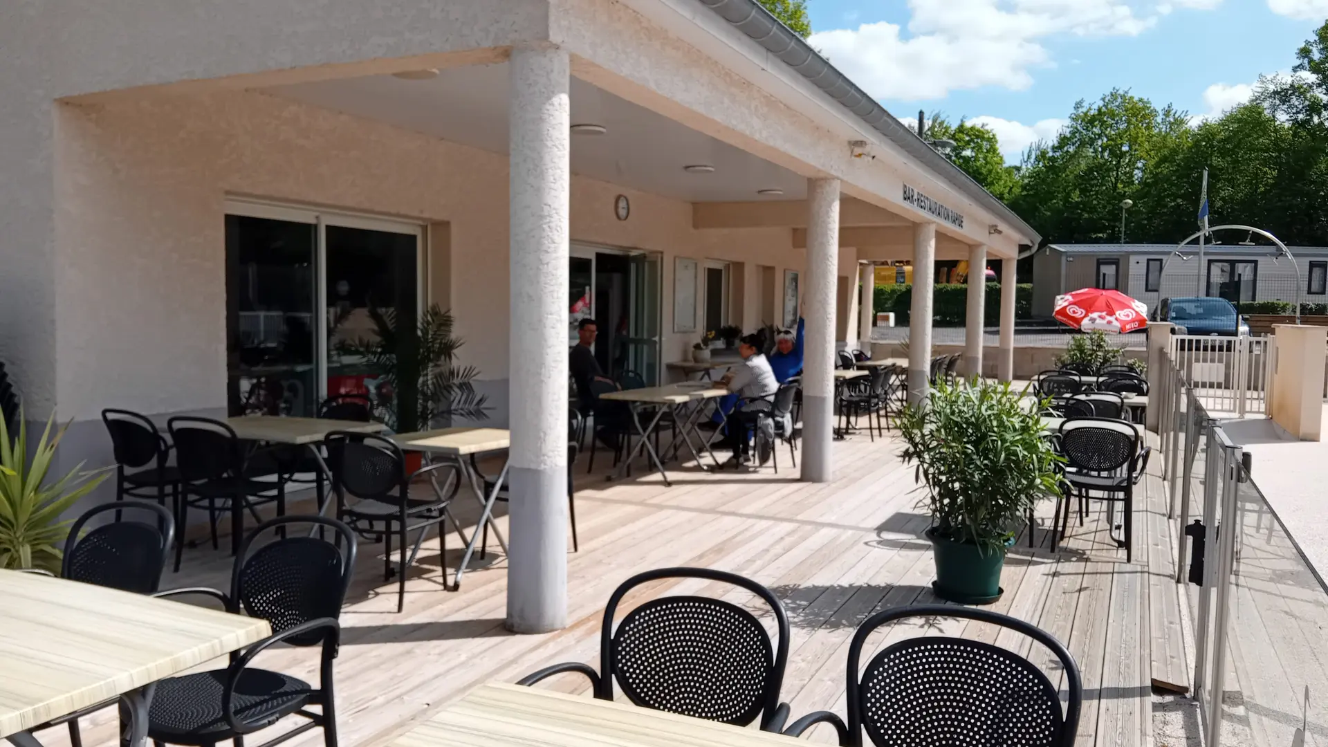 Restaurant - Camping de la Forêt - Lac du Der