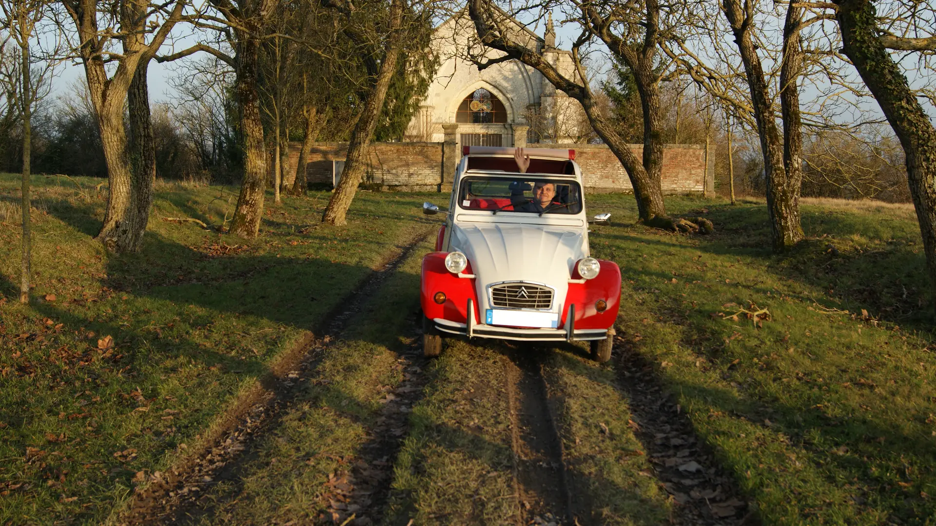 2CV - Champagne Retro Tour 6