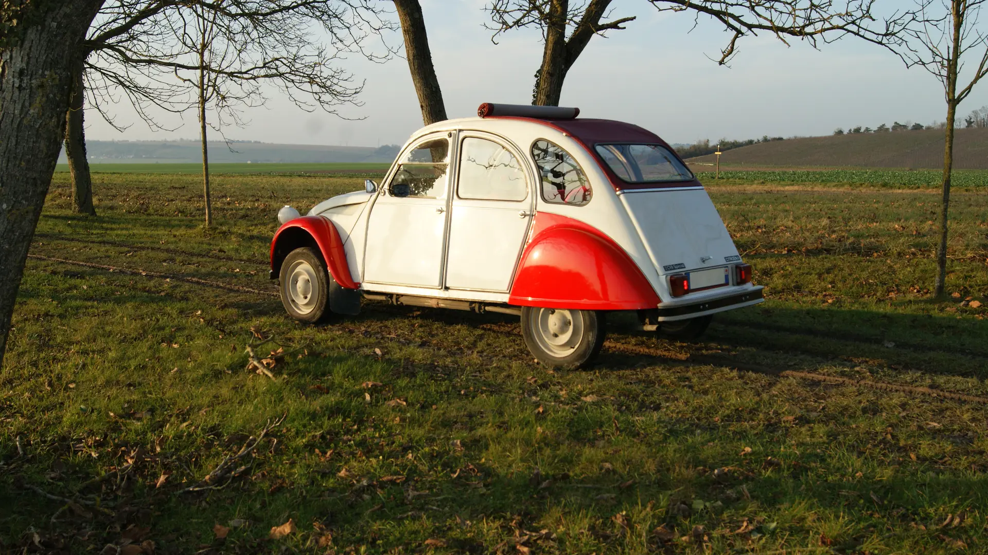 2CV - Champagne Retro Tour 3