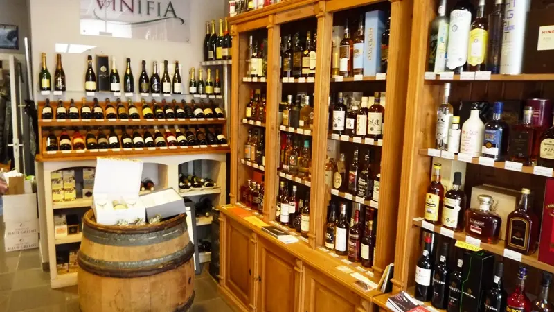 vinifia-chalons-boutique-vin-champagne (3)