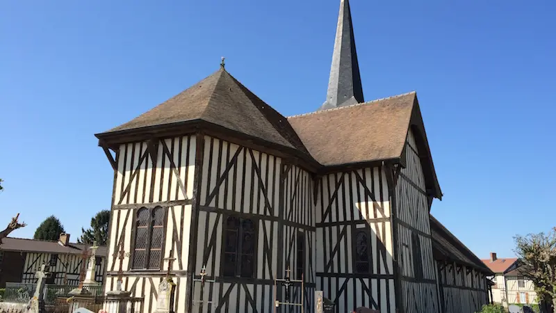 Eglise à Pans de Bois - Outines