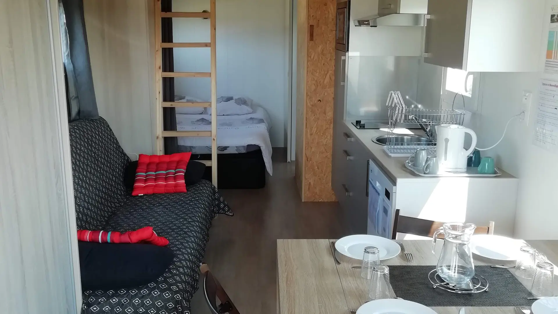 interieur tiny house - Camping Sur la Route du Der