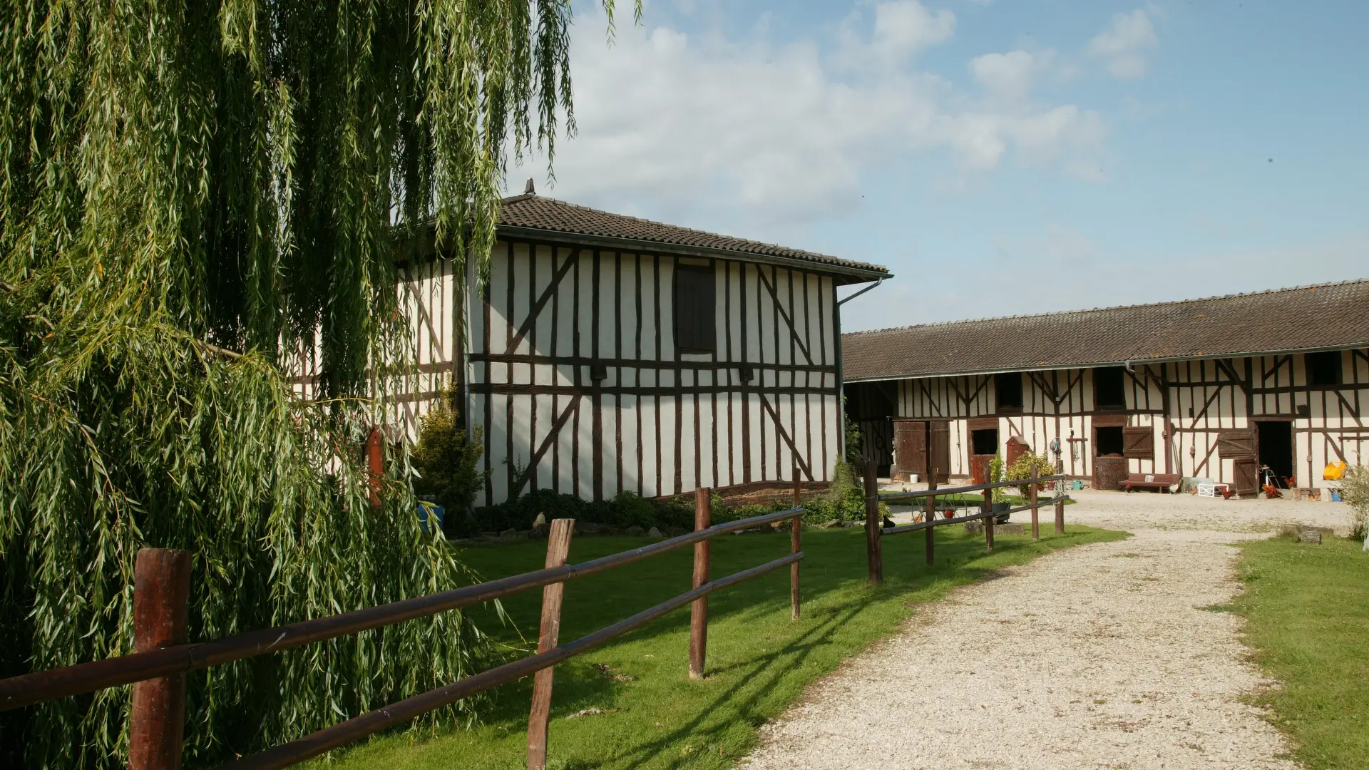 La-Ferme-Sympa-en venant du pré