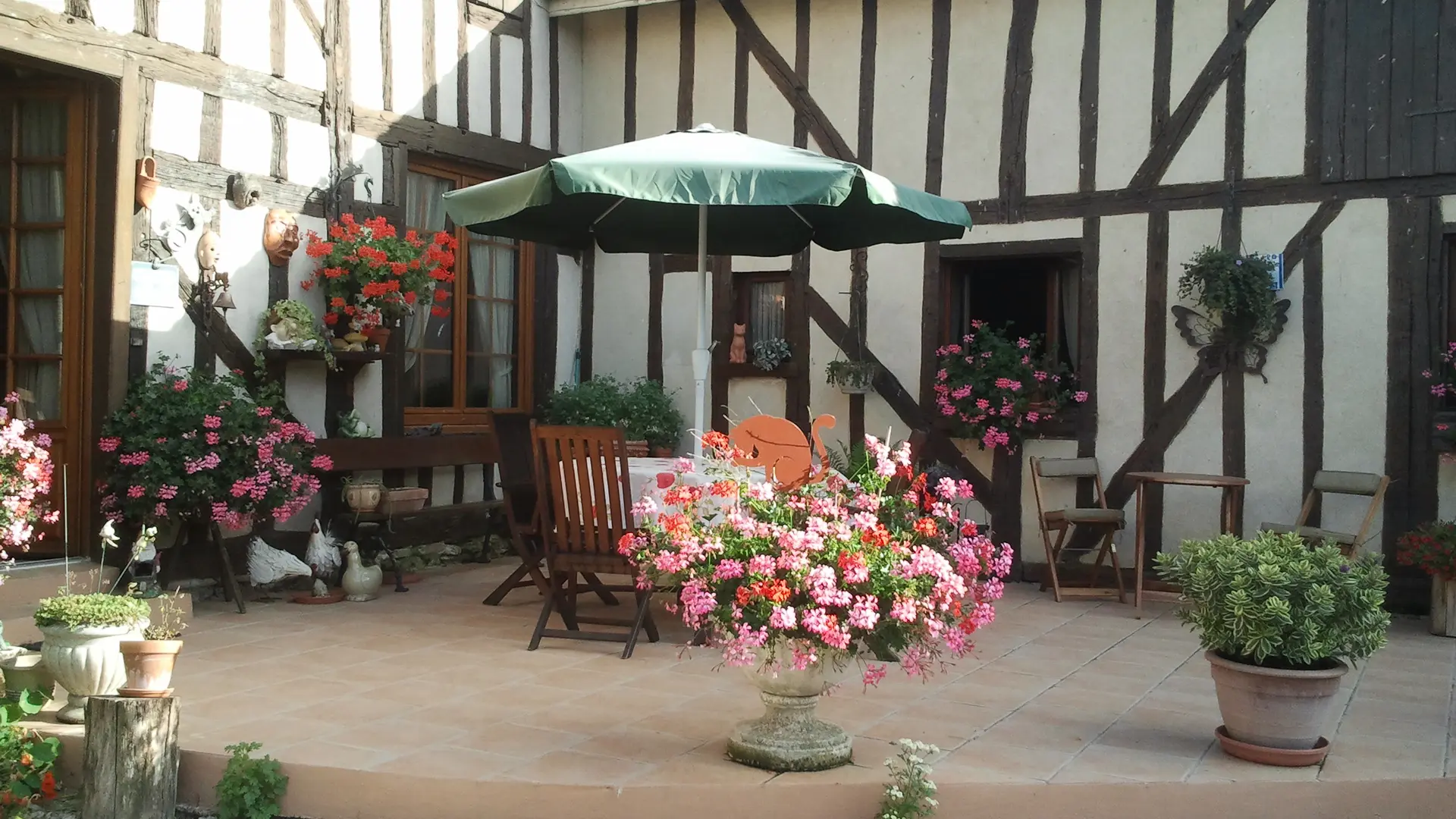 La-Ferme-Sympa-terrasse