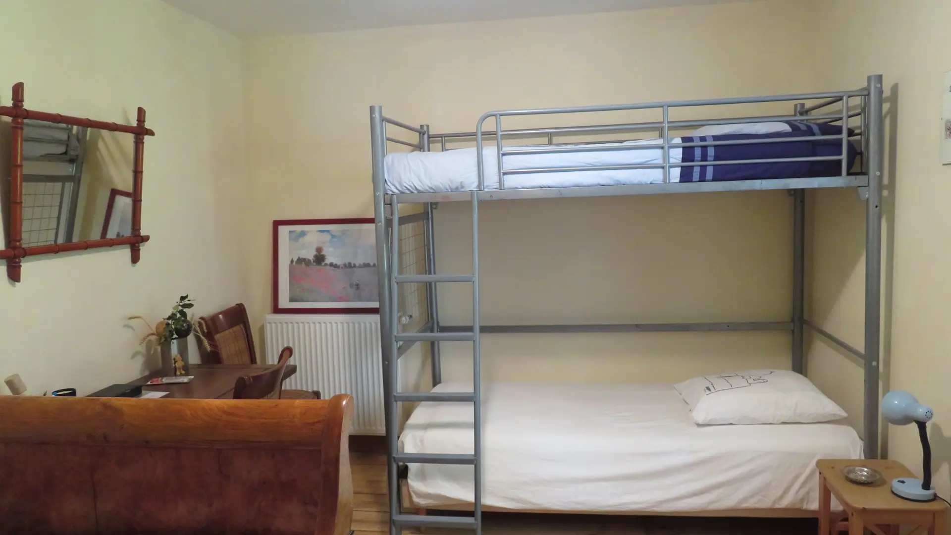 Dortoir (3 personnes) pour complément chambre familliale avec chambre n°2 ou n°3