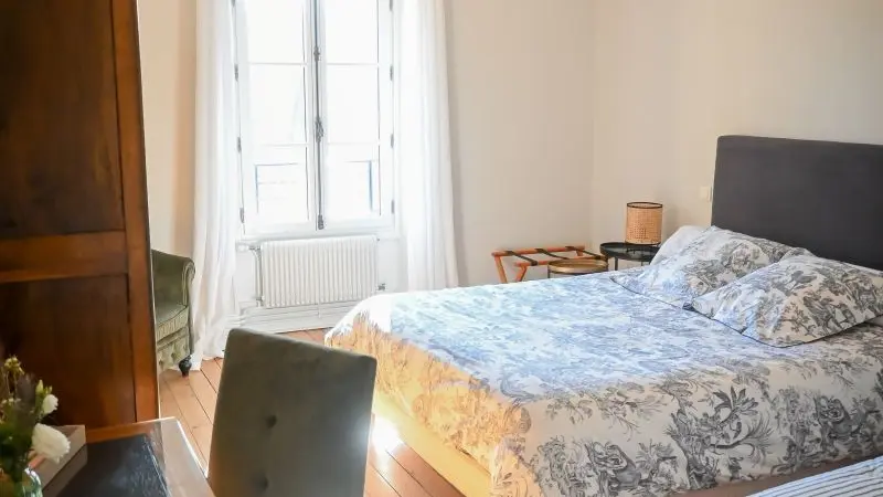 chambres-d-hotes-champagne-guy-charbaut-chambre-3