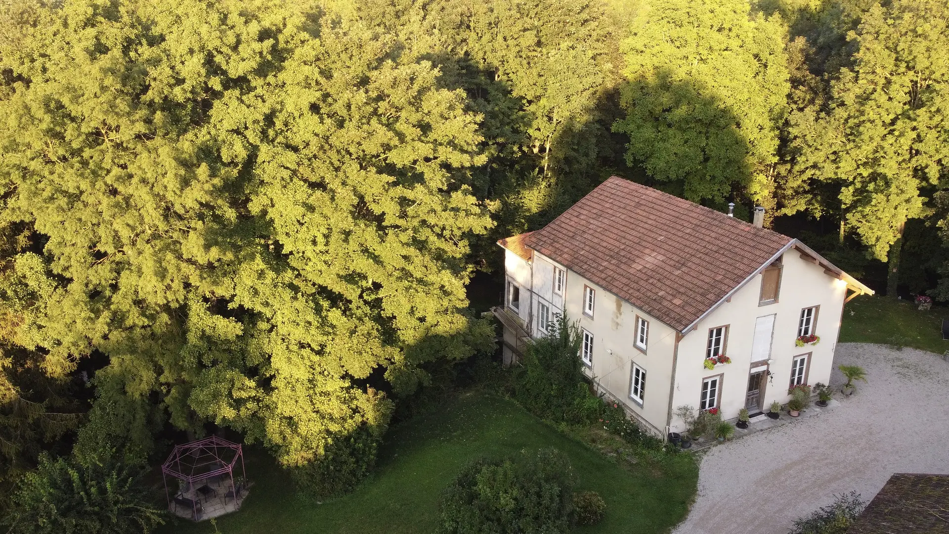 chambres-d-hotes-le-moulin-de-vaugency-saint-quentin-sur-coole