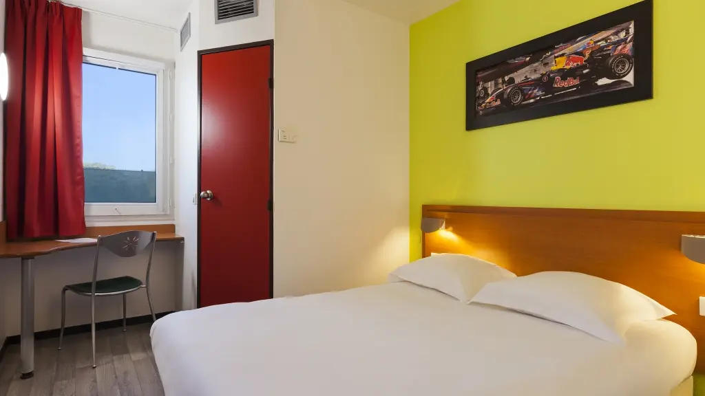 enzo-hotel-saint-martin-sur-le-pre-chambre-C-Arnaud-Laplanche