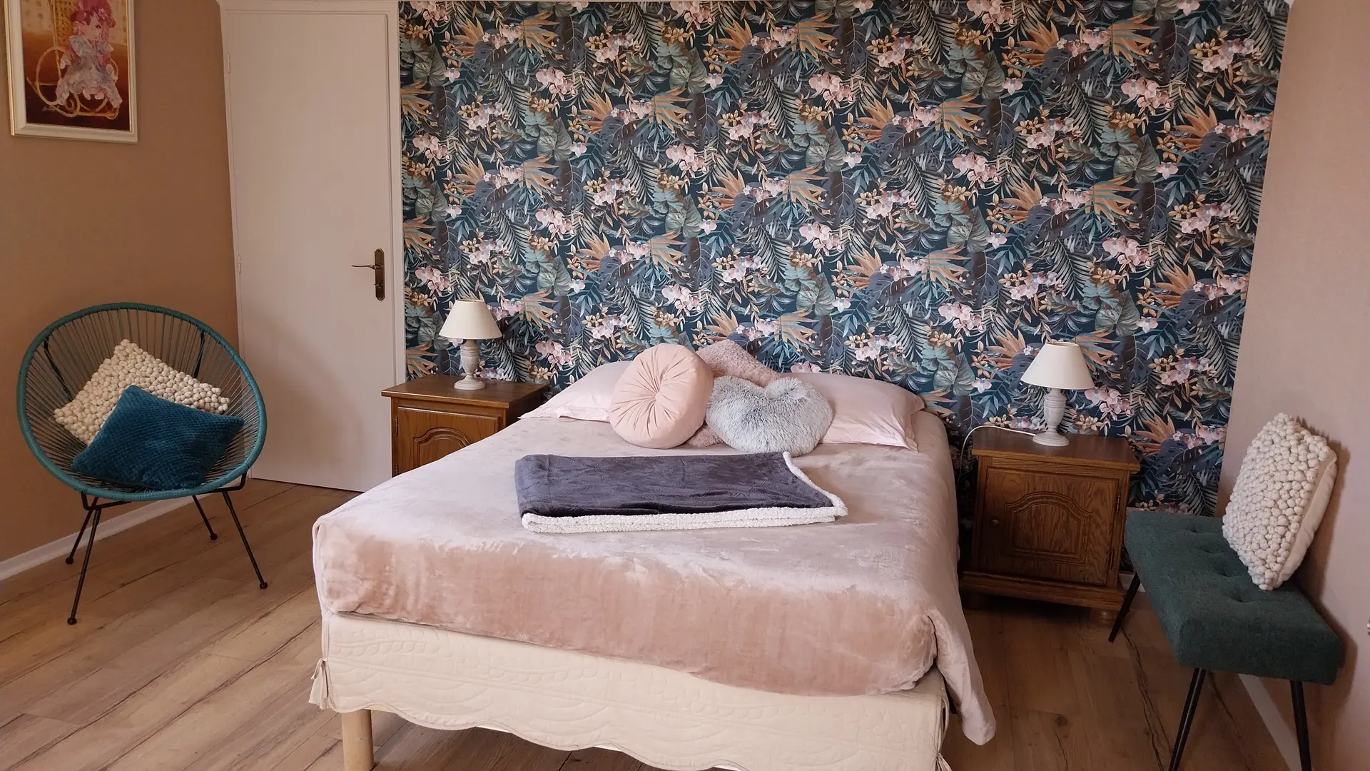 o-nid-fleuri-chambre