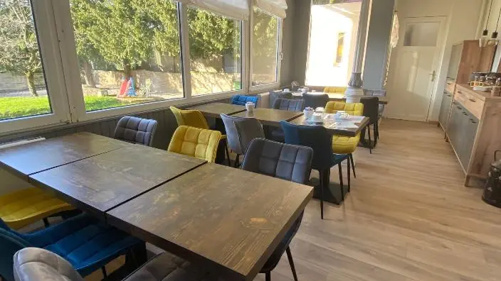 Hôtel Picardy - salle petit-déjeuner