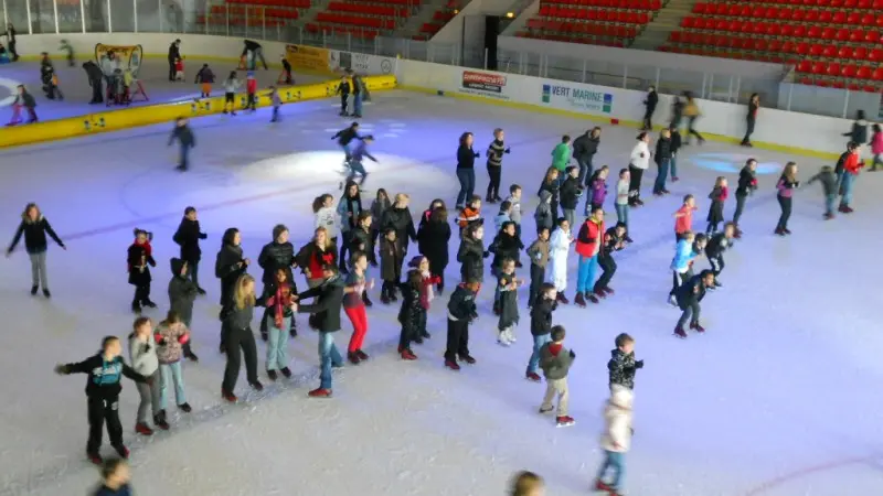 patinoire-chalons-cite-glace