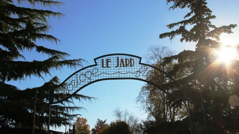 petit-jard-chalons-champagne-entree-