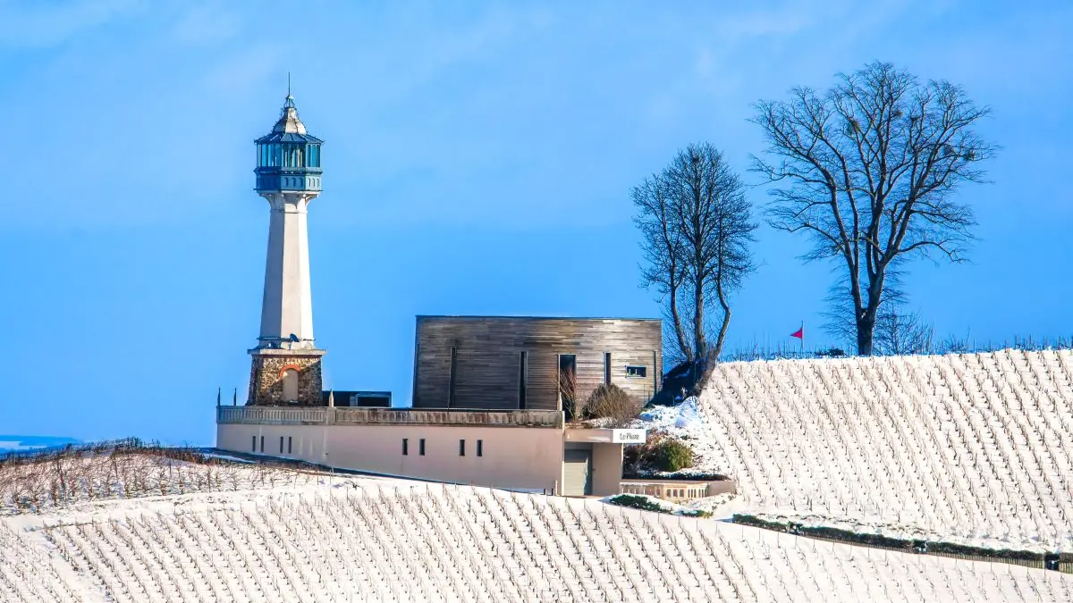 phare-de-verzenay-neige