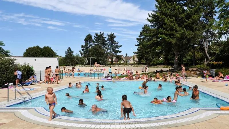 piscine-regis-fermier-vauban-chalons-2 © Christophe Manquillet