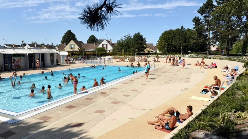 piscine-regis-fermier-vauban-chalons-3 © Christophe Manquillet